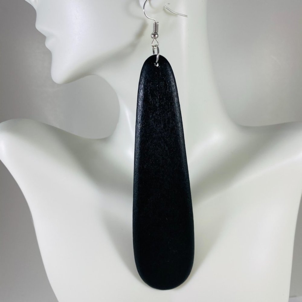 Black Long sexy modern wooden teardrop earrings - Picture 4 of 4
